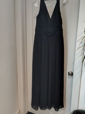 Black V-Neck Maxi Dress - Classic Women's Evening Gown